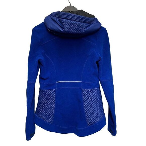 Athleta full zip jacket with hood size small - Picture 7 of 9